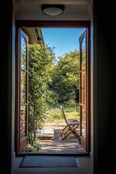 Lovely Quiet Cottage Sleeps 4 Adults, 4 Children, Dog Friendly Cley next the Sea Exterior photo